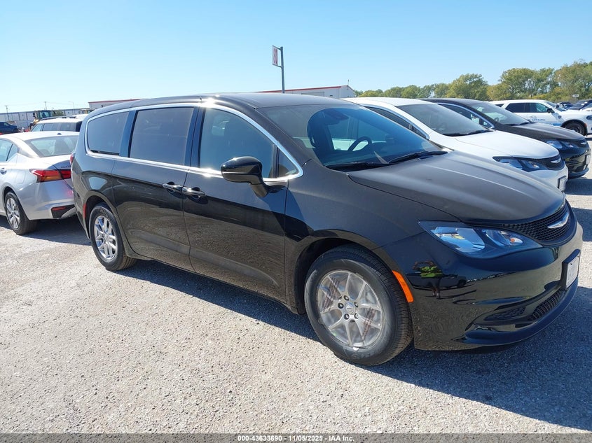 2C4RC1CG0TR192334 2026 Chrysler Voyager Lx auction photo 1