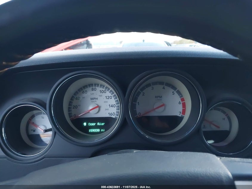 2009 Dodge Challenger R/T VIN: 2B3LJ54T29H558261 Lot: 43633691