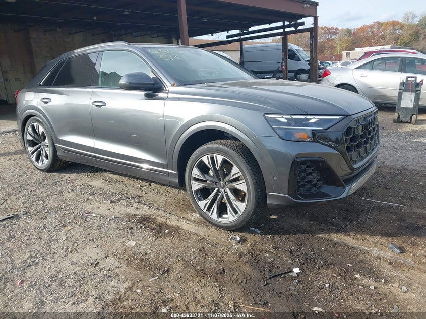 AUDI Q8 PREMIUM PLUS 55 TFSI QUATTRO