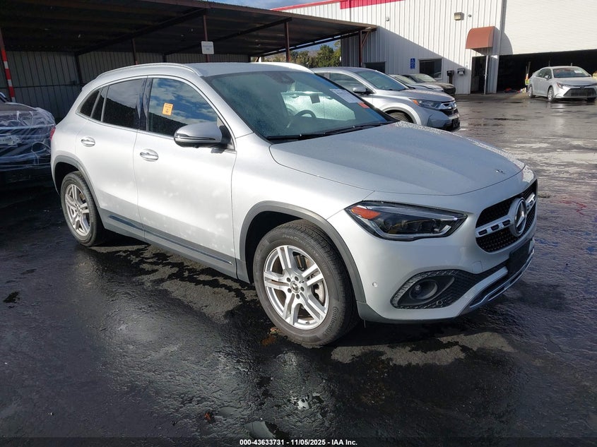 MERCEDES-BENZ GLA-CLASS GLA 250