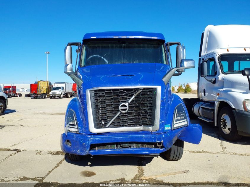 2020 Volvo Vnr VIN: 4V4W39EG0LN240902 Lot: 43633733