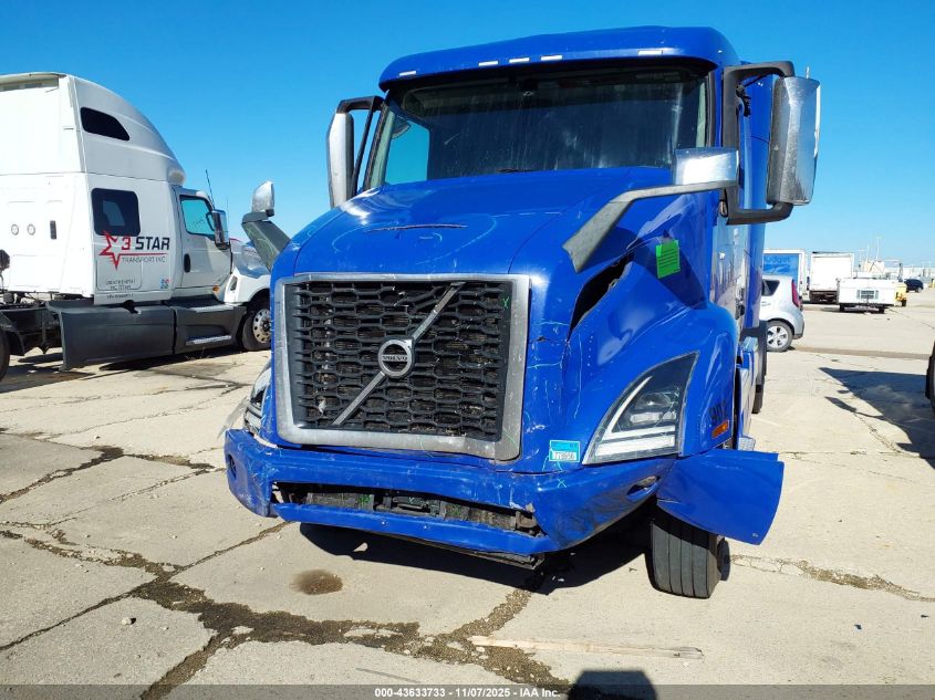 2020 Volvo Vnr VIN: 4V4W39EG0LN240902 Lot: 43633733