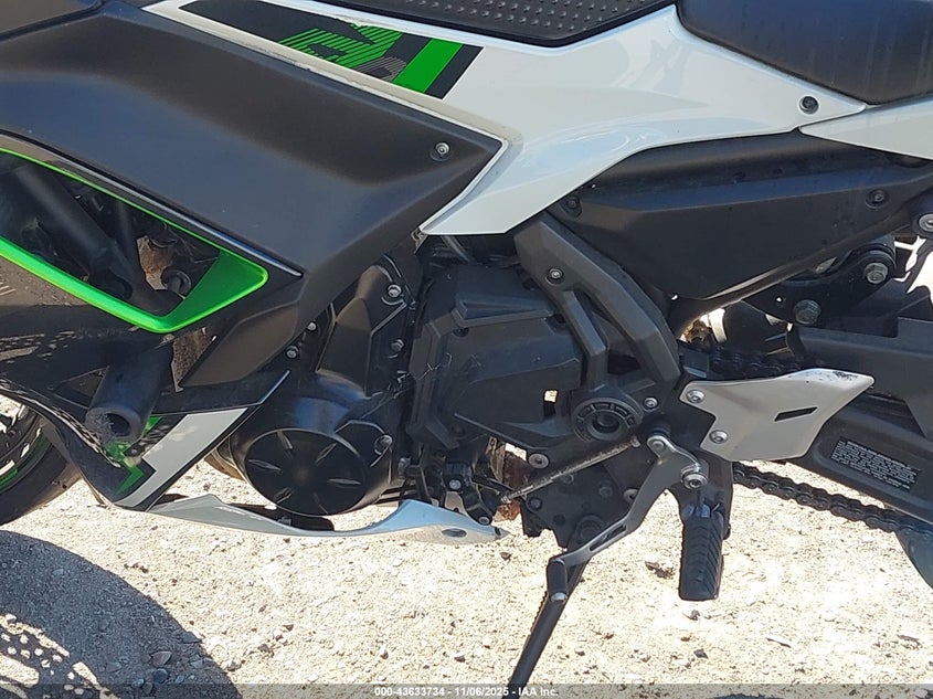 2022 KAWASAKI EX650 N - ML5EXEN17NDA50052