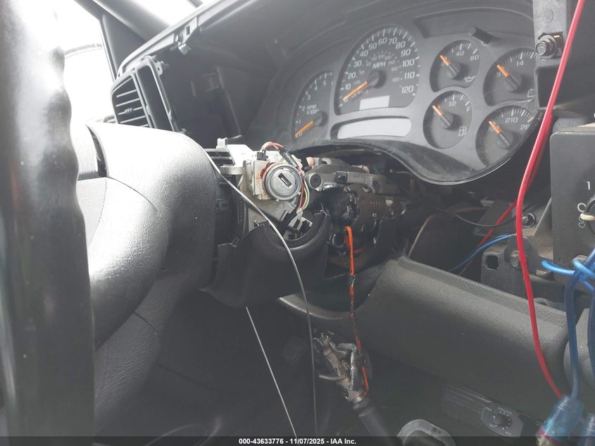 2GTEC19TX41294730 2004 GMC SIERRA photo no. 6