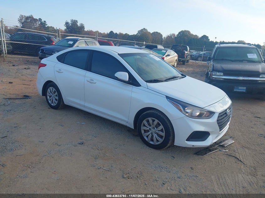 HYUNDAI ACCENT SE