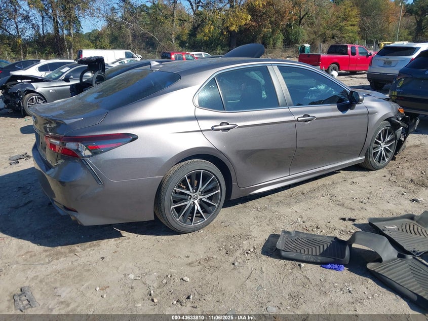 2022 TOYOTA CAMRY SE 4T1G11AK2NU678150