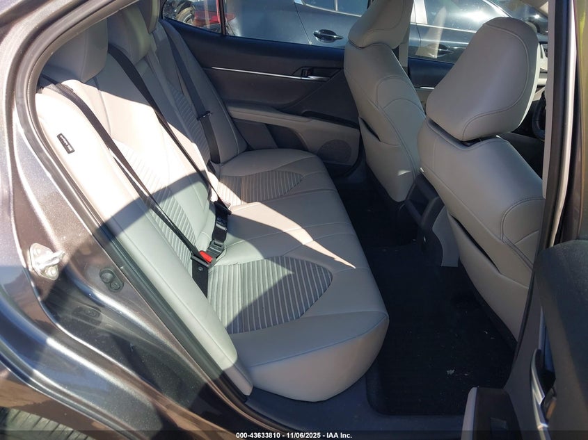 2022 TOYOTA CAMRY SE 4T1G11AK2NU678150