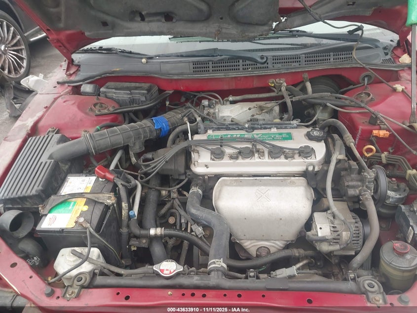 2000 Honda Accord 2.3 Ex VIN: 1HGCG3274YA032753 Lot: 43633910