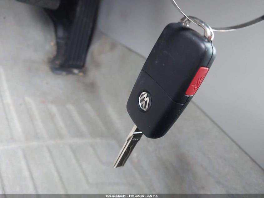 1VWBP7A39DC031481 2013 VOLKSWAGEN PASSAT photo no. 11
