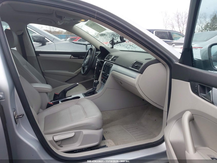 1VWBP7A39DC031481 2013 VOLKSWAGEN PASSAT photo no. 5