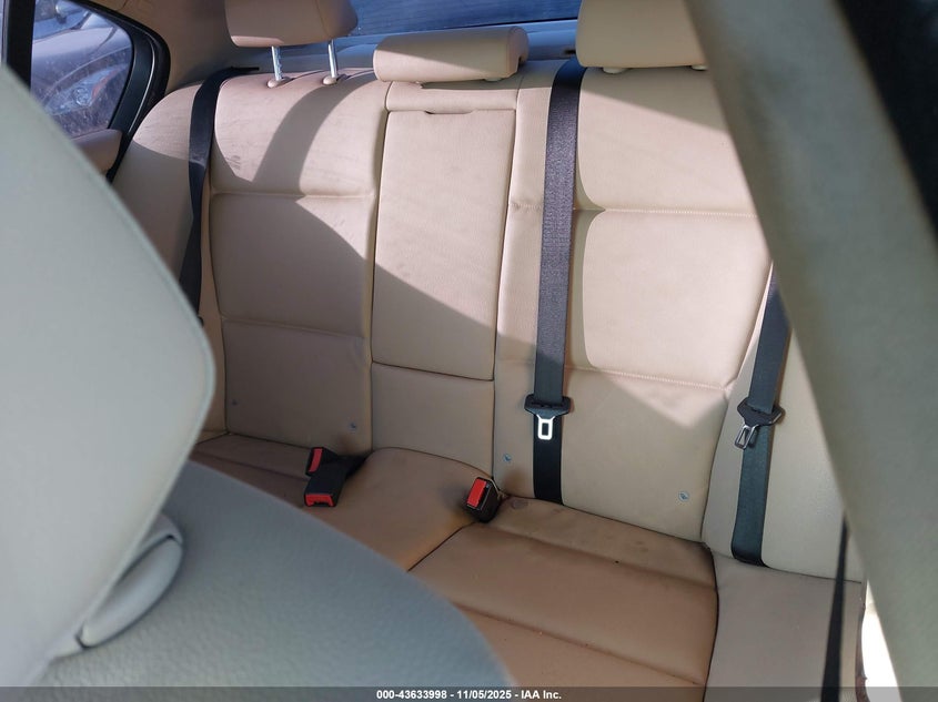 2006 BMW 325I VIN: WBAVB13586KX35056 Lot: 43633998