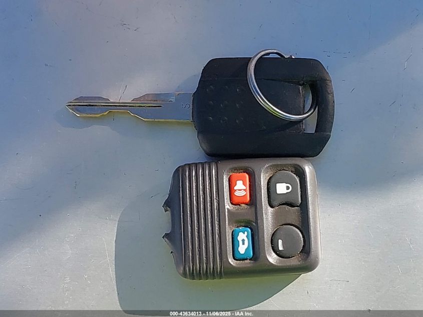 2003 Mercury Grand Marquis Ls VIN: 2MEFM75W13X701638 Lot: 43634013