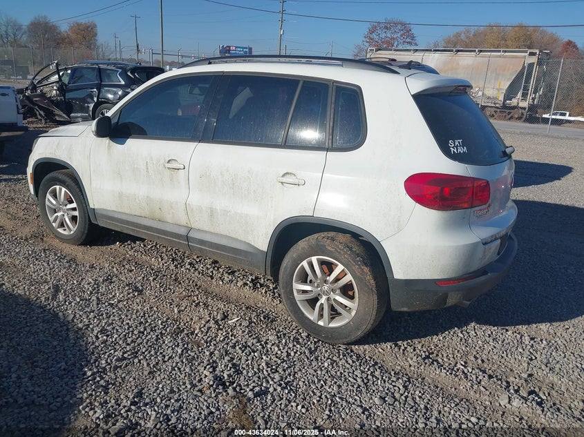 2016 VOLKSWAGEN TIGUAN S - WVGAV7AX4GW526807
