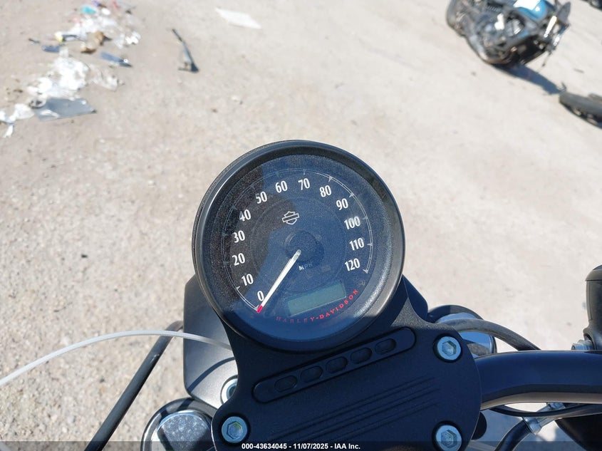 2021 Harley-Davidson Xl883 N VIN: 1HD4LE213MB405998 Lot: 43634045