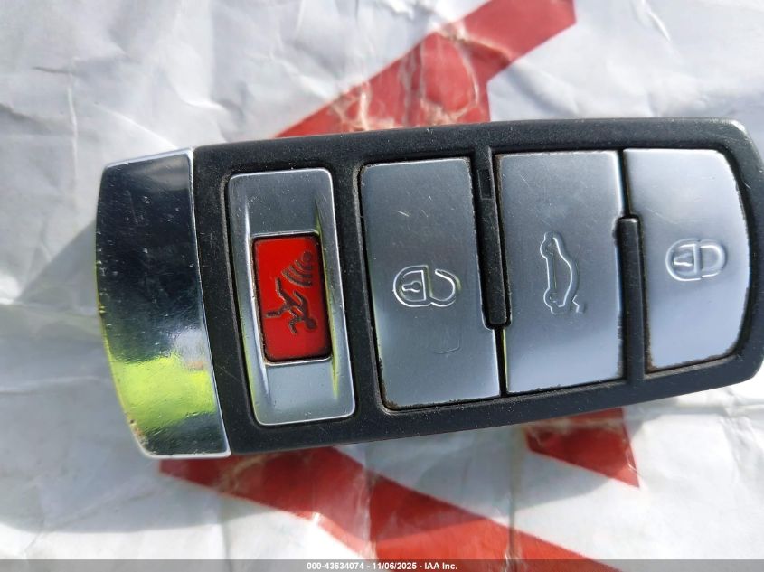 2007 Volkswagen Passat 2.0T VIN: WVWGK73C27P044638 Lot: 43634074