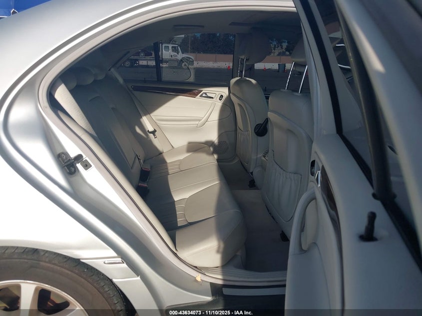 2007 Mercedes-Benz C 280 Luxury VIN: WDBRF54H47A953252 Lot: 43634073