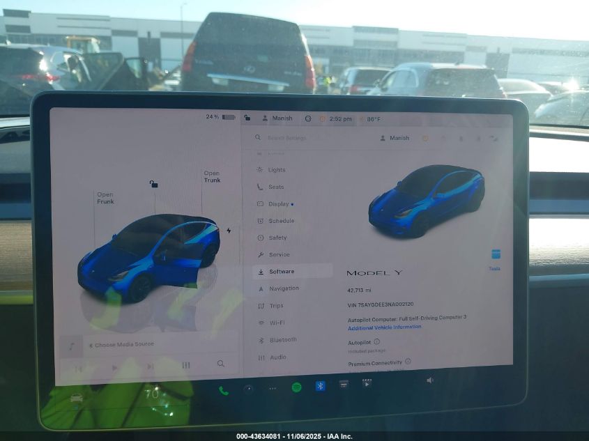 2022 Tesla Model Y Long Range Dual Motor All-Wheel Drive VIN: 7SAYGDEE3NA002120 Lot: 43634081