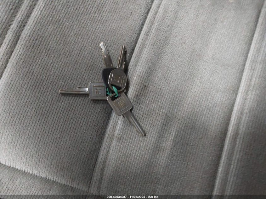 1994 Chevrolet Blazer S10 VIN: 1GNDT13W6R2157605 Lot: 43634087