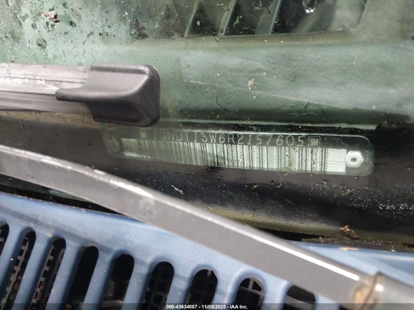 1994 Chevrolet Blazer S10 VIN: 1GNDT13W6R2157605 Lot: 43634087