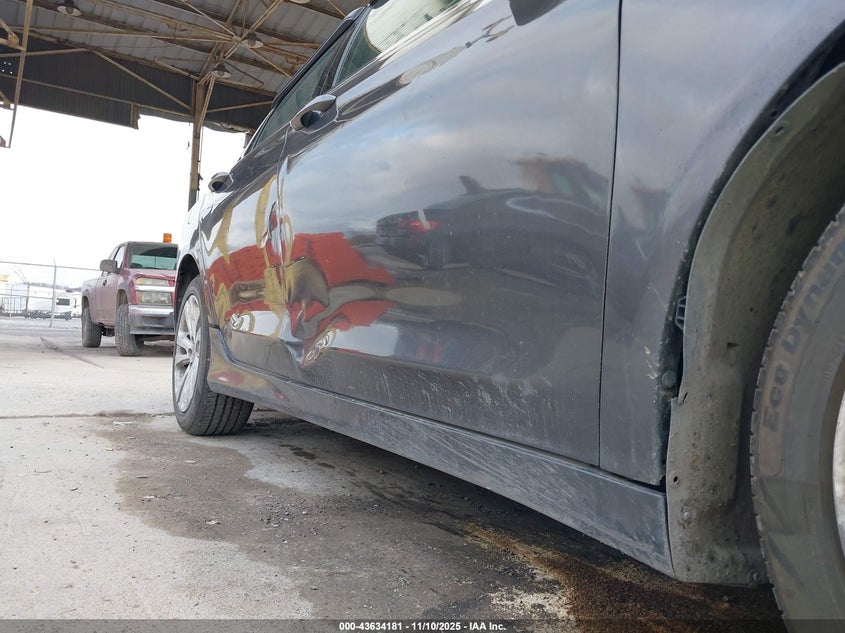 2015 Chrysler 200 Limited VIN: 1C3CCCAB1FN570305 Lot: 43634181