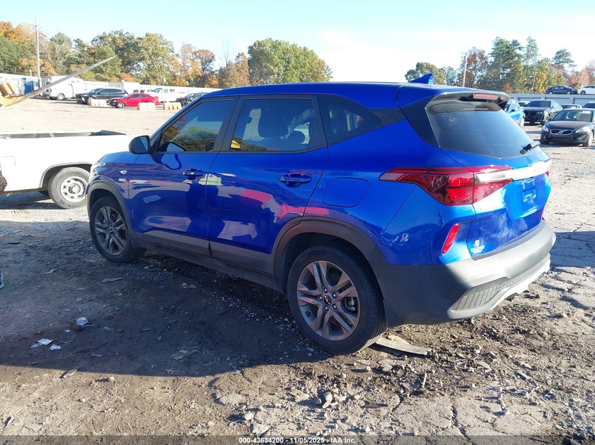 2023 Kia Seltos Lx VIN: KNDEPCAA6P7385656 Lot: 43634200