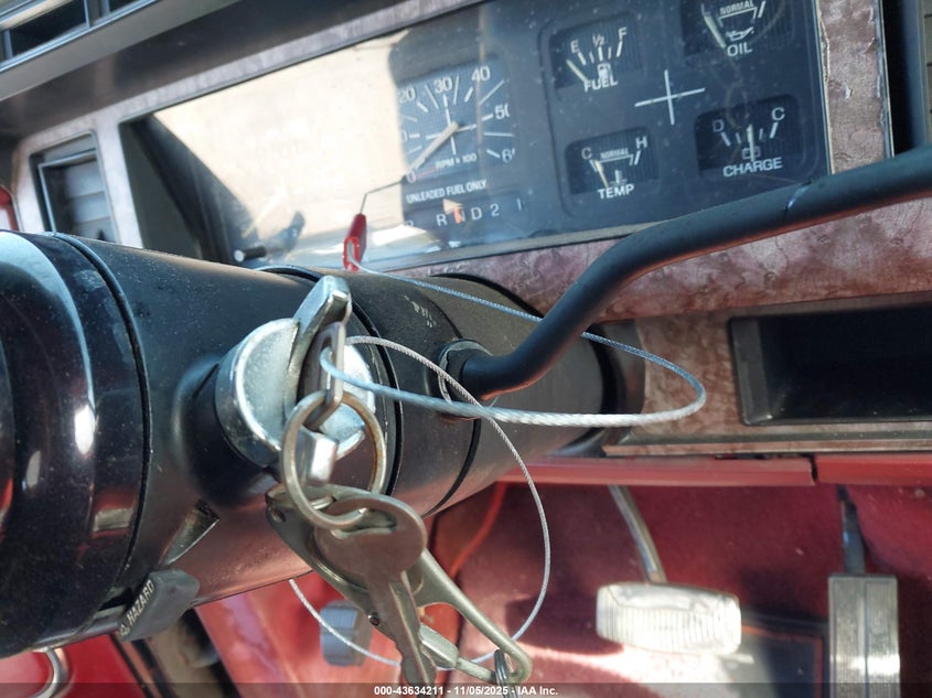 1985 Ford Bronco U100 VIN: 1FMEU15H6FLA20500 Lot: 43634211