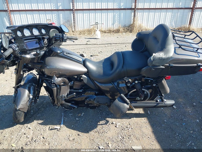 2023 Harley-Davidson Flhtk VIN: 1HD1KEF17PB660383 Lot: 43634251