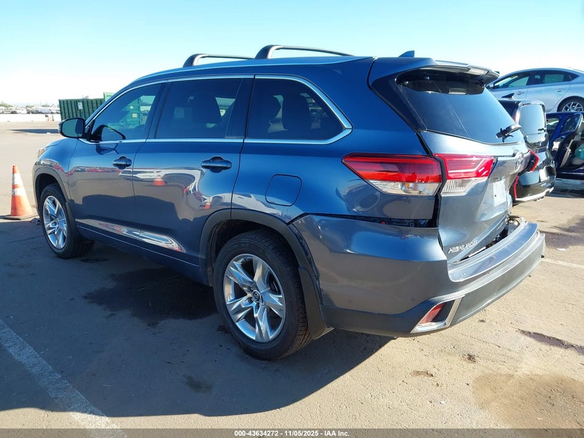 2017 TOYOTA HIGHLANDER LIMITED 5TDDZRFH5HS427384
