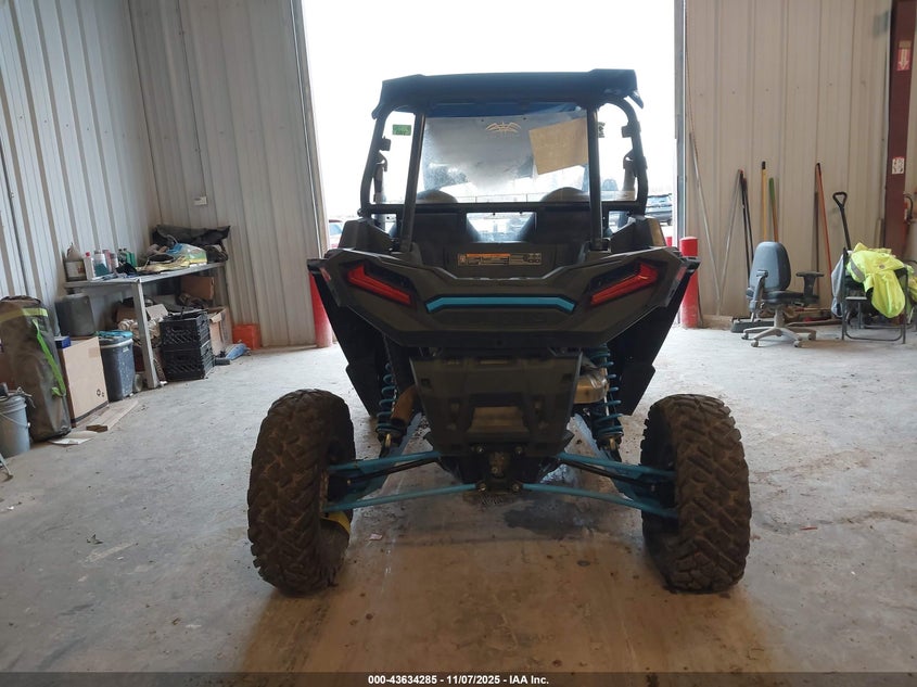 2019 Polaris Rzr Xp Turbo Eps VIN: 3NSVDE923KF788786 Lot: 43634285