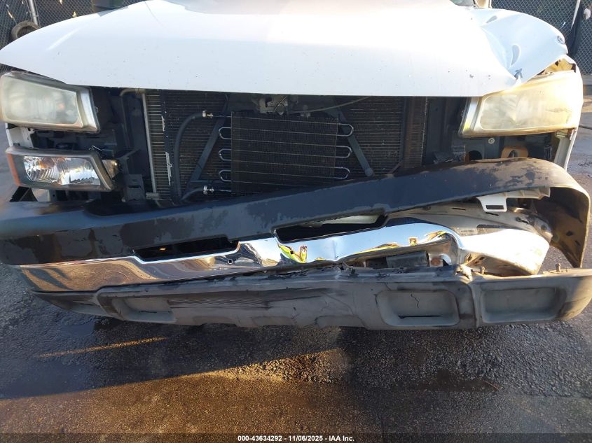 2005 Chevrolet Silverado 2500Hd Work Truck VIN: 1GCHC23U95F848936 Lot: 43634292