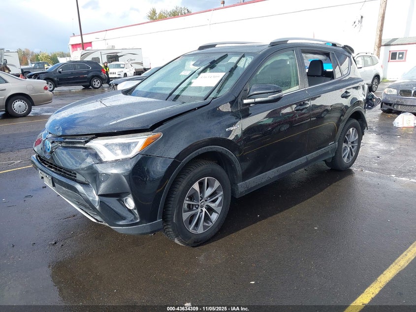 2017 Toyota Rav4 Hybrid Xle VIN: JTMRJREV6HD135419 Lot: 43634309