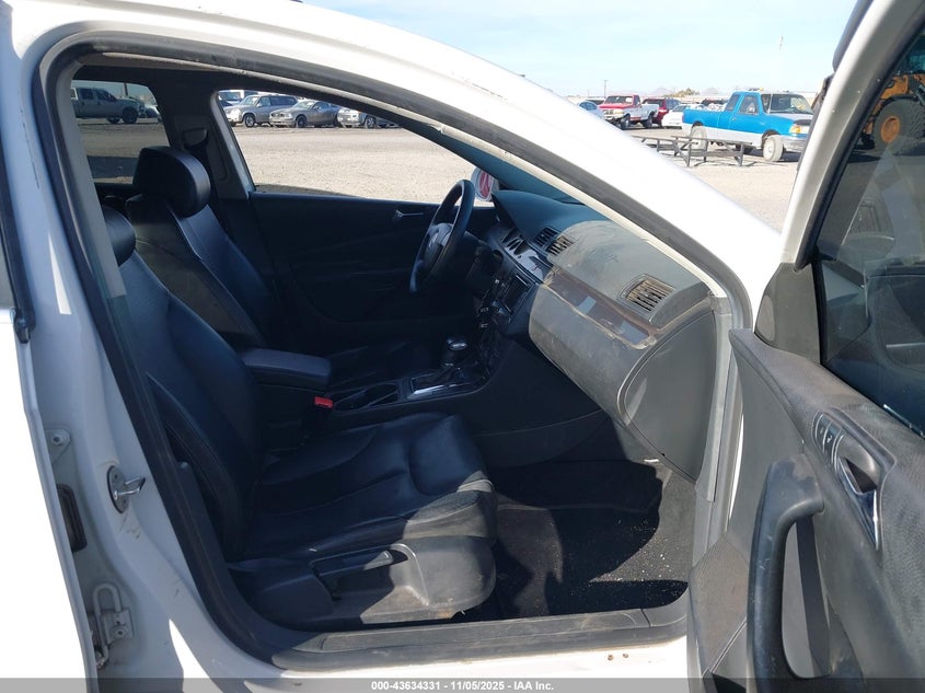 WVWXK73C28E169720 2008 VOLKSWAGEN PASSAT photo no. 5
