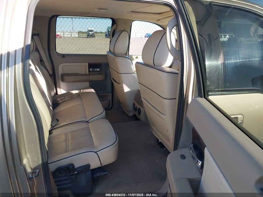 2006 Lincoln Mark Lt VIN: 5LTPW16526FJ01551 Lot: 43634333