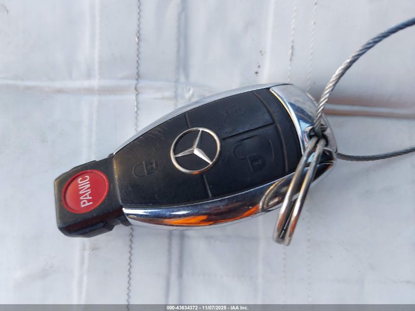 2007 Mercedes-Benz E 550 VIN: WDBUF72X77B120989 Lot: 43634372