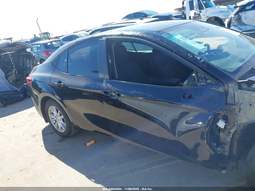 2025 TOYOTA CAMRY LE 4T1DAACK3SU068205