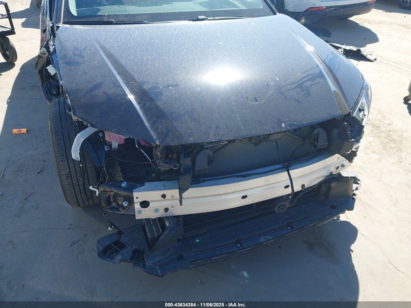 2025 TOYOTA CAMRY LE 4T1DAACK3SU068205