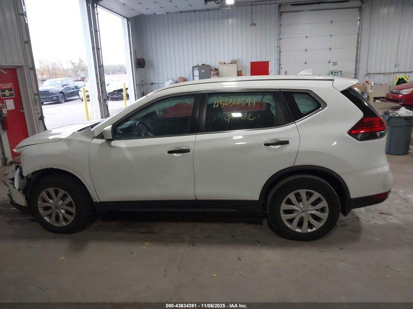 2017 NISSAN ROGUE S - KNMAT2MV0HP586456