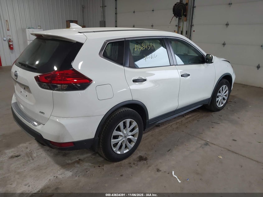 2017 NISSAN ROGUE S - KNMAT2MV0HP586456