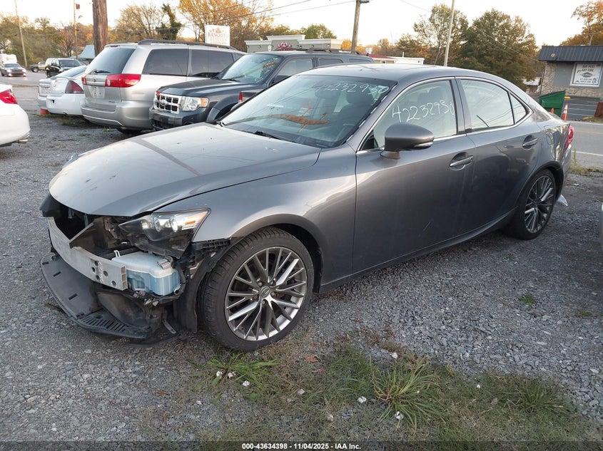 JTHCF1D23E5015100 2014 LEXUS IS photo no. 2
