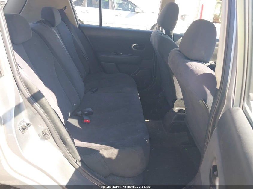 2009 Nissan Versa 1.8S VIN: 3N1BC13E29L476833 Lot: 43634413