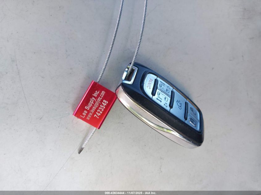 2017 Chrysler Pacifica Touring VIN: 2C4RC1DG7HR623290 Lot: 43634444