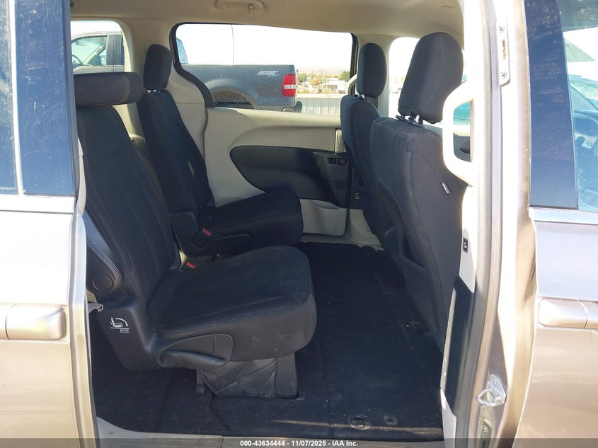 2017 Chrysler Pacifica Touring VIN: 2C4RC1DG7HR623290 Lot: 43634444