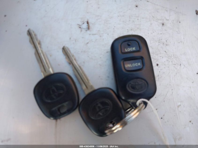 2008 Toyota Corolla Le VIN: 1NXBR32EX8Z012763 Lot: 43634506