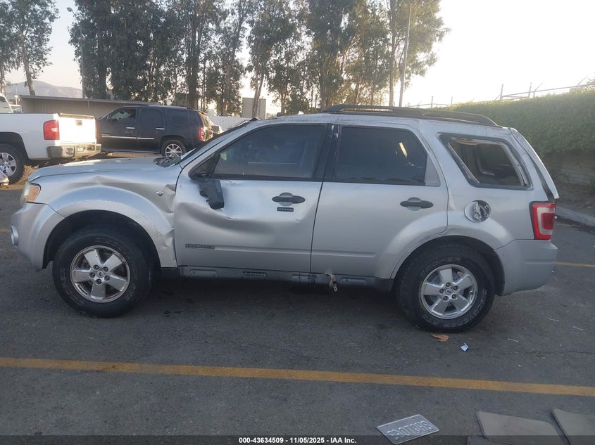 1FMCU03198KB76479 2008 FORD ESCAPE photo no. 13