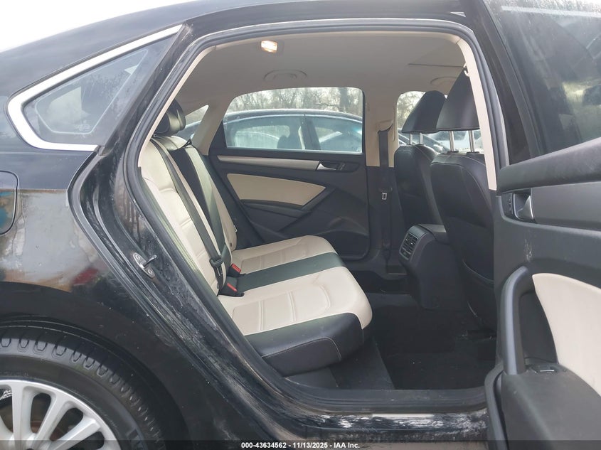 1VWBN7A3XEC086240 2014 VOLKSWAGEN PASSAT photo no. 8