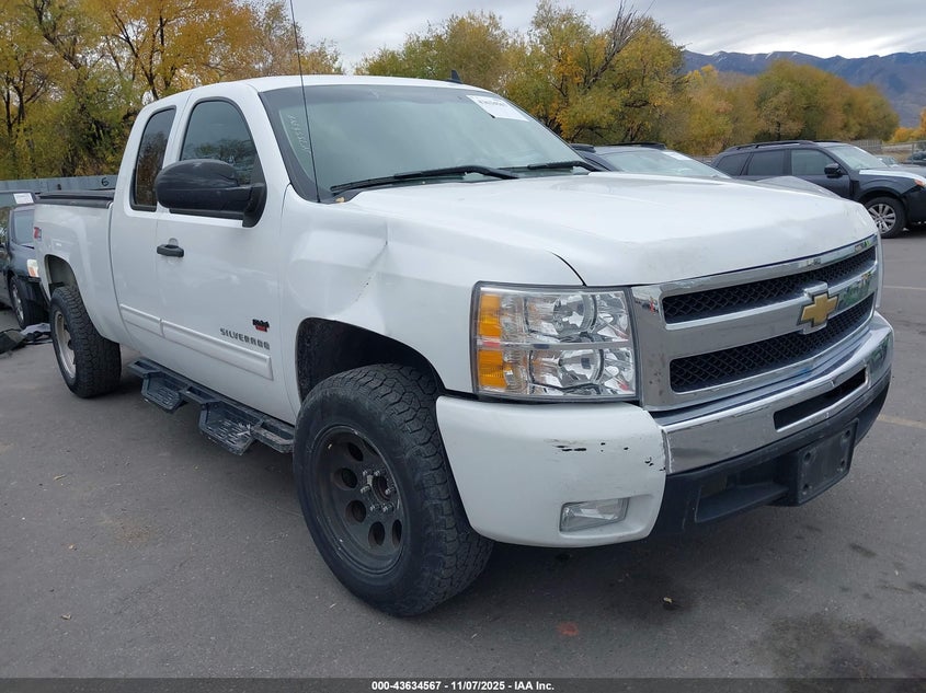 CHEVROLET SILVERADO 1500 LT