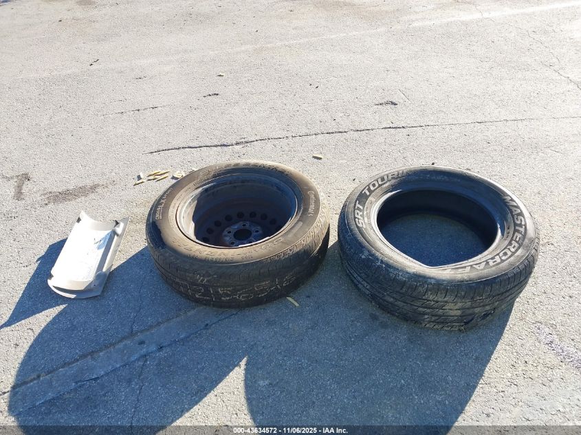 2002 Chrysler Town & Country Ex VIN: 2C8GP74L02R568294 Lot: 43634572