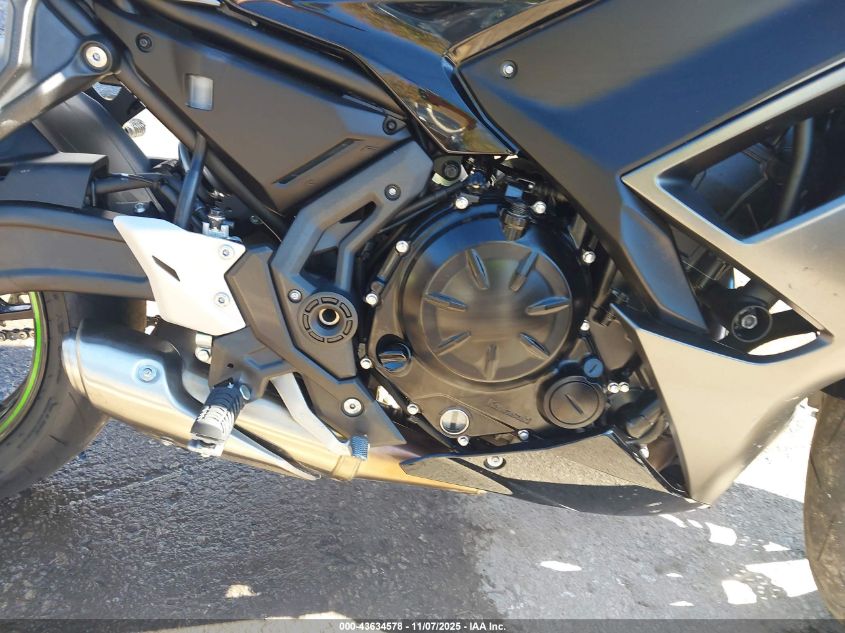 2024 Kawasaki Ex650 R VIN: ML5EXER13RDAD5754 Lot: 43634578