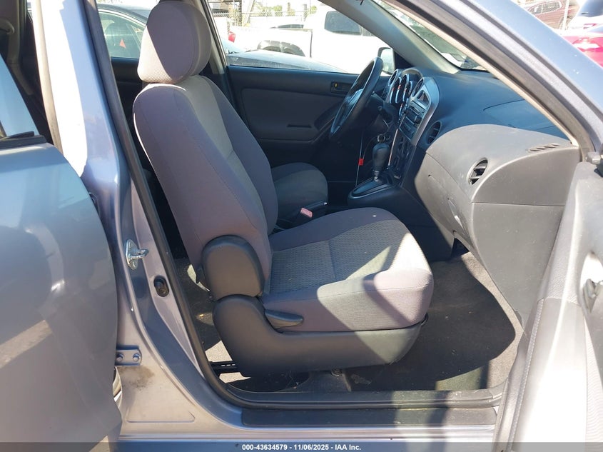 2005 Toyota Matrix VIN: 2T1KR32E05C374078 Lot: 43634579