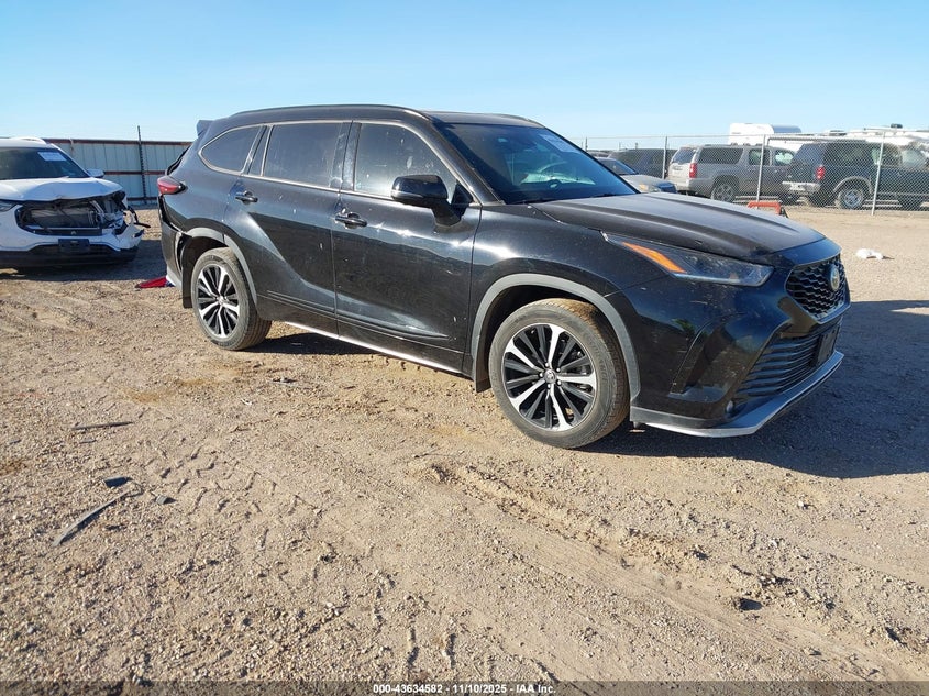 TOYOTA HIGHLANDER XSE